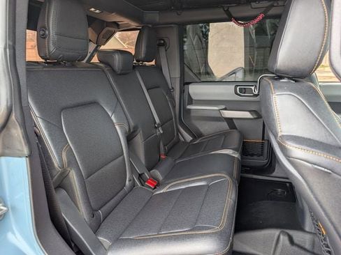 Used 2023 Ford Bronco Badlands image 26