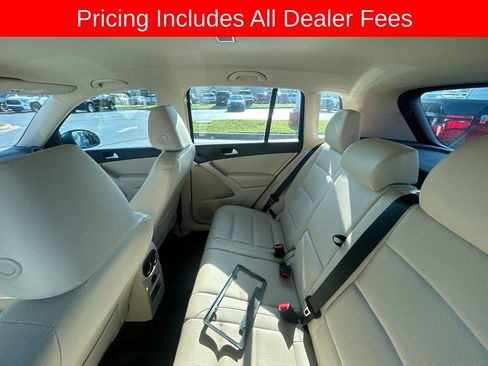 Used 2017 Volkswagen Tiguan S FWD image 8