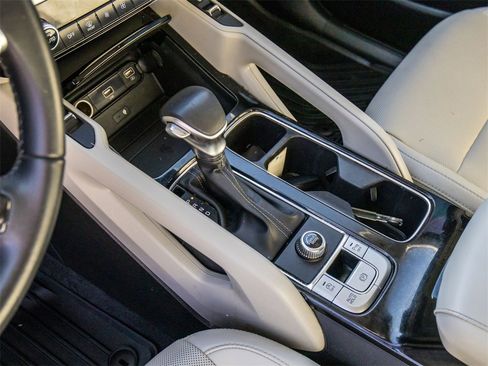 Used 2022 Kia Telluride S image 27