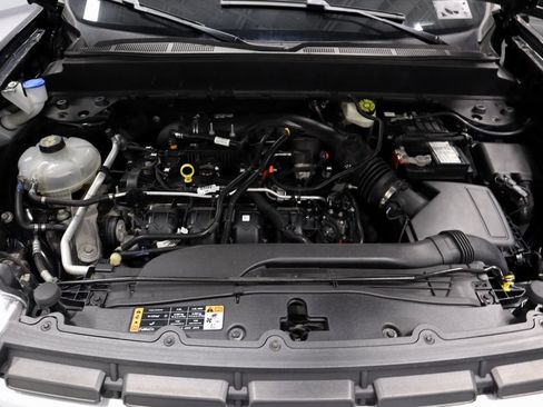 Certified 2022 Ford Maverick Lariat w/ Lariat Luxury Package AWD/4WD image 16