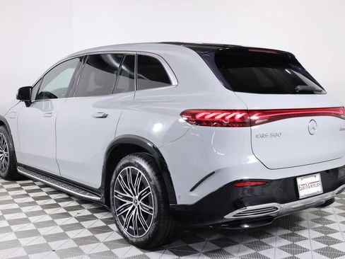Used 2023 Mercedes-Benz EQS 580 4MATIC SUV image 4