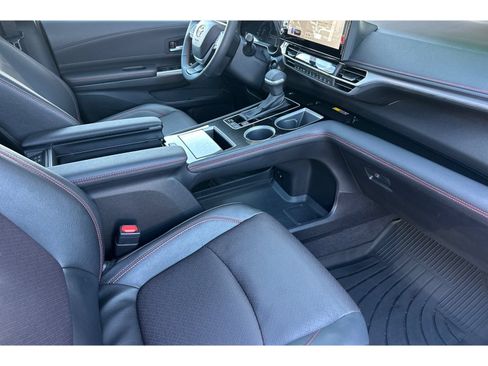 Certified 2025 Toyota Sienna XSE w/ XSE Premium Package AWD/4WD image 20