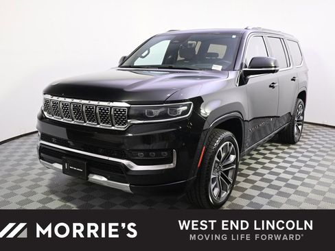 Used 2022 Jeep Grand Wagoneer Series III w/ Rear Seat Video Group 1 AWD/4WD image 1