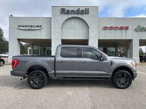 Used 2021 Ford F150 XLT w/ Equipment Group 301A Mid image 8