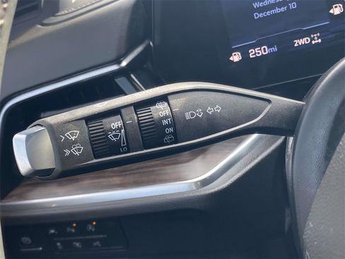 Used 2025 Chevrolet Tahoe LT image 22