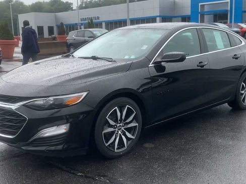 Certified 2023 Chevrolet Malibu RS w/ Driver Confidence Package FWD image 4