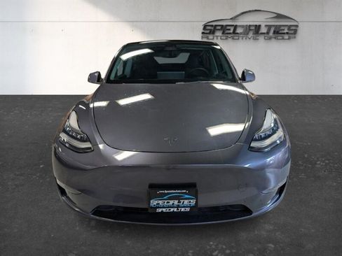 Used 2021 Tesla Model Y Long Range AWD/4WD image 6