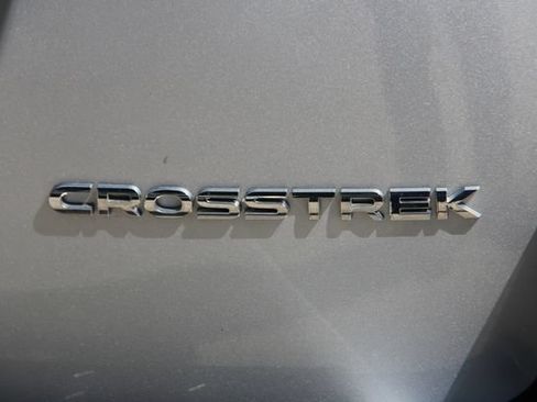Used 2018 Subaru Crosstrek 2.0i AWD/4WD image 10