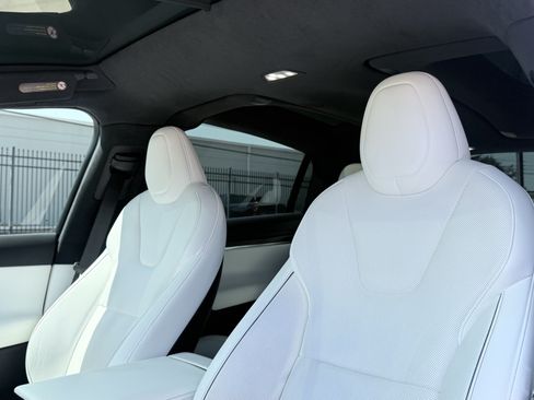 Used 2022 Tesla Model X Plaid AWD/4WD image 26