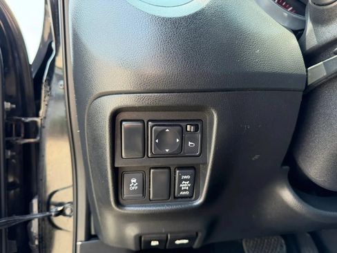 Used 2014 Nissan Juke NISMO w/ Navigation Package AWD/4WD image 12