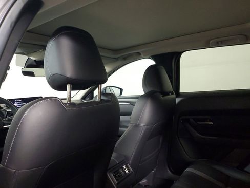 Used 2024 MAZDA CX-50 AWD 2.5 S w/ Premium Package image 14