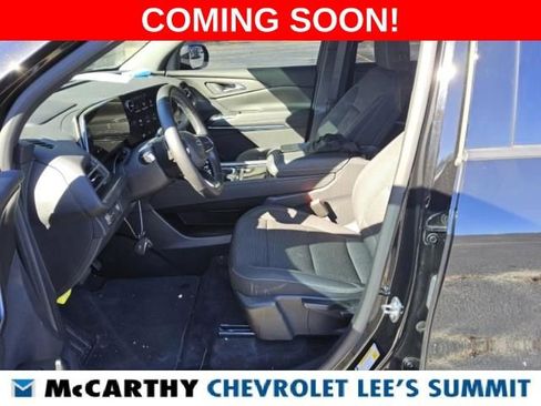 Used 2024 Chevrolet Traverse LS w/ Midnight/Sport Edition image 3