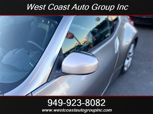 Used 2009 Nissan 370Z Touring image 20