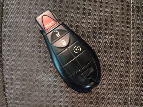 Used 2017 RAM 1500 Big Horn image 32