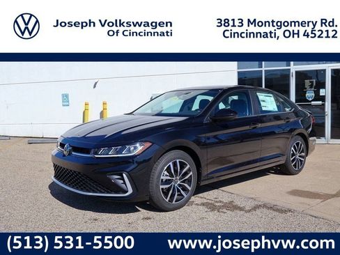 New 2026 Volkswagen Jetta SE image 1