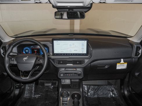 New 2025 Ford Bronco Sport Outer Banks w/ Outer Banks Tech Package+ image 25