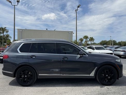 Used 2021 BMW X7 xDrive40i w/ Premium Package AWD/4WD image 3