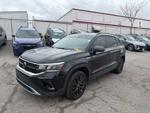 Used 2024 Volkswagen Taos S image 3