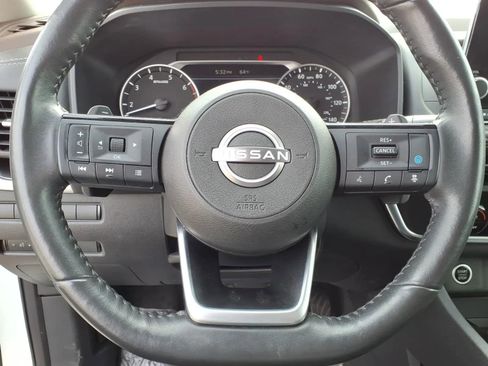 Used 2023 Nissan Rogue SV w/ SV Premium B Package FWD image 22