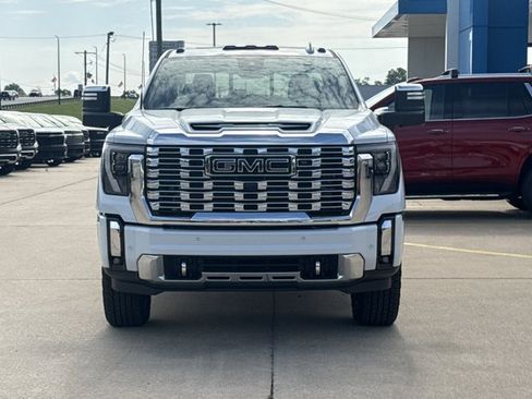 New 2026 GMC Sierra 2500 Denali w/ Denali Reserve Package AWD/4WD image 12