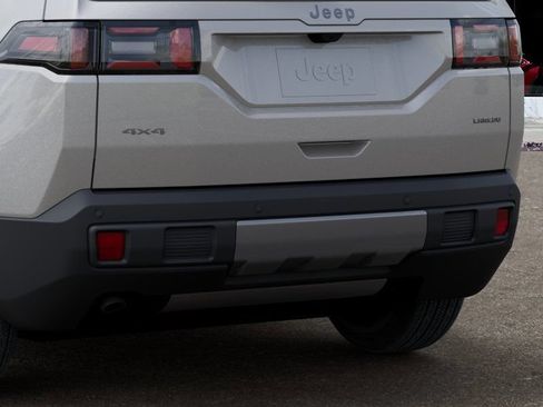 New 2026 Jeep Cherokee Laredo AWD/4WD image 13