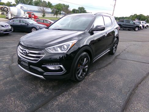 Used 2017 Hyundai Santa Fe Sport w/ 2.0T Ultimate Tech Package 05 AWD/4WD image 6