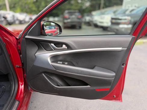 Used 2019 Genesis G70 2.0T Advanced RWD image 23