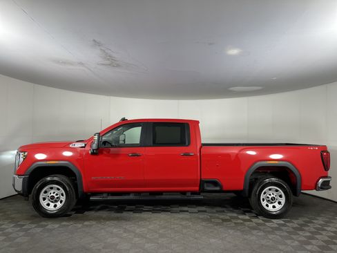 Used 2024 GMC Sierra 2500 Pro image 3
