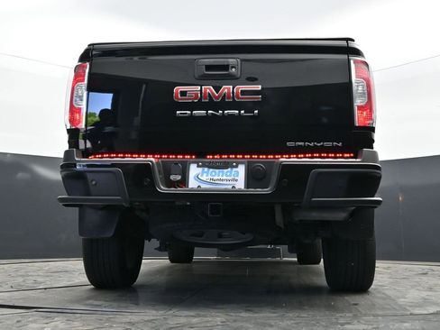 Used 2022 GMC Canyon Denali RWD image 44