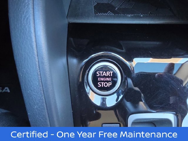 Certified 2025 Nissan Versa SR w/ Trunk Package FWD image 28