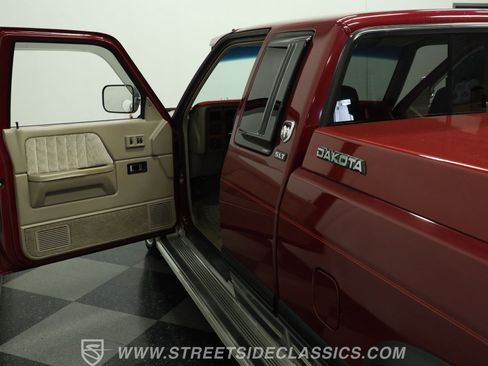 Used 1996 Dodge Dakota 2WD Club Cab image 33