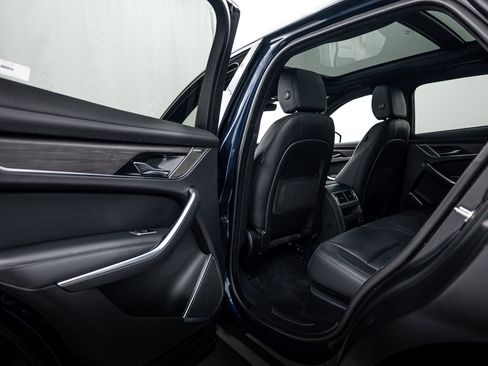 Used 2021 Jaguar F-PACE S image 21