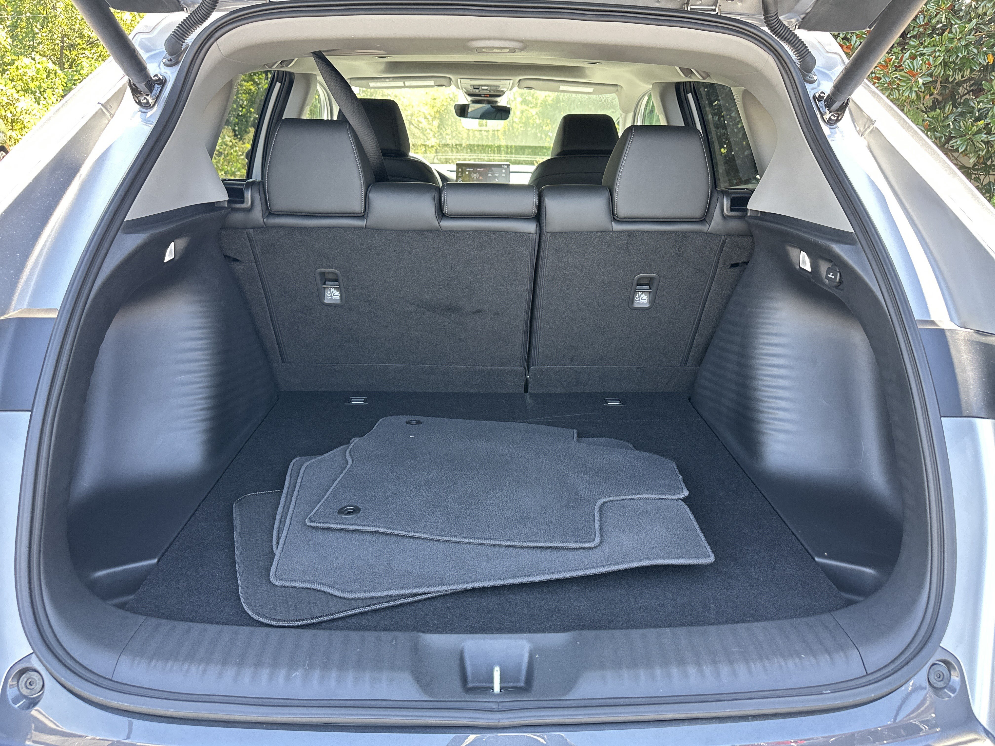 Certified 2025 Acura ADX FWD image 22