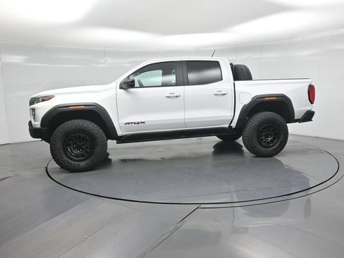 Used 2024 GMC Canyon AT4X w/ AT4X AEV Edition AWD/4WD image 30