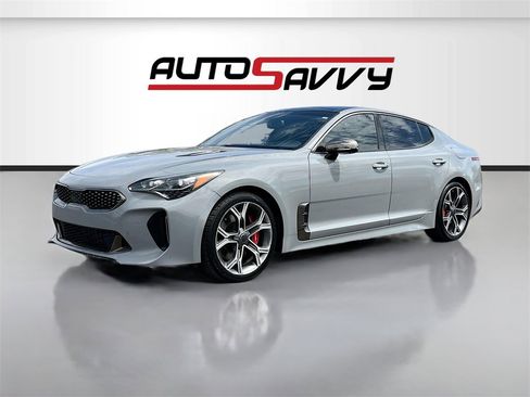 Used 2020 Kia Stinger GT2 image 3