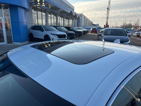 New 2026 Honda Accord Touring image 9