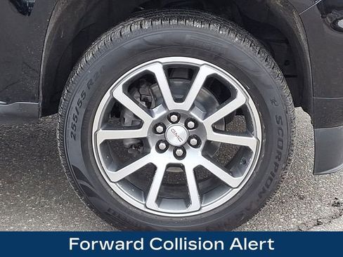 Used 2022 GMC Canyon Denali image 12