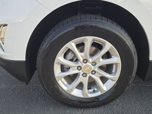 Used 2021 Chevrolet Equinox LT w/ LPO, Cargo Package image 32