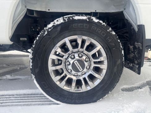 Used 2022 Ford F350 Lariat w/ Lariat Ultimate Package image 29