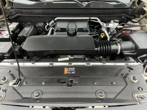 Used 2024 GMC Canyon Elevation w/ Convenience Package image 29