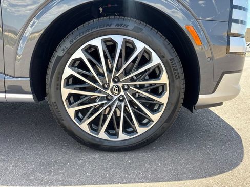 Certified 2026 Hyundai Palisade Calligraphy AWD/4WD image 39