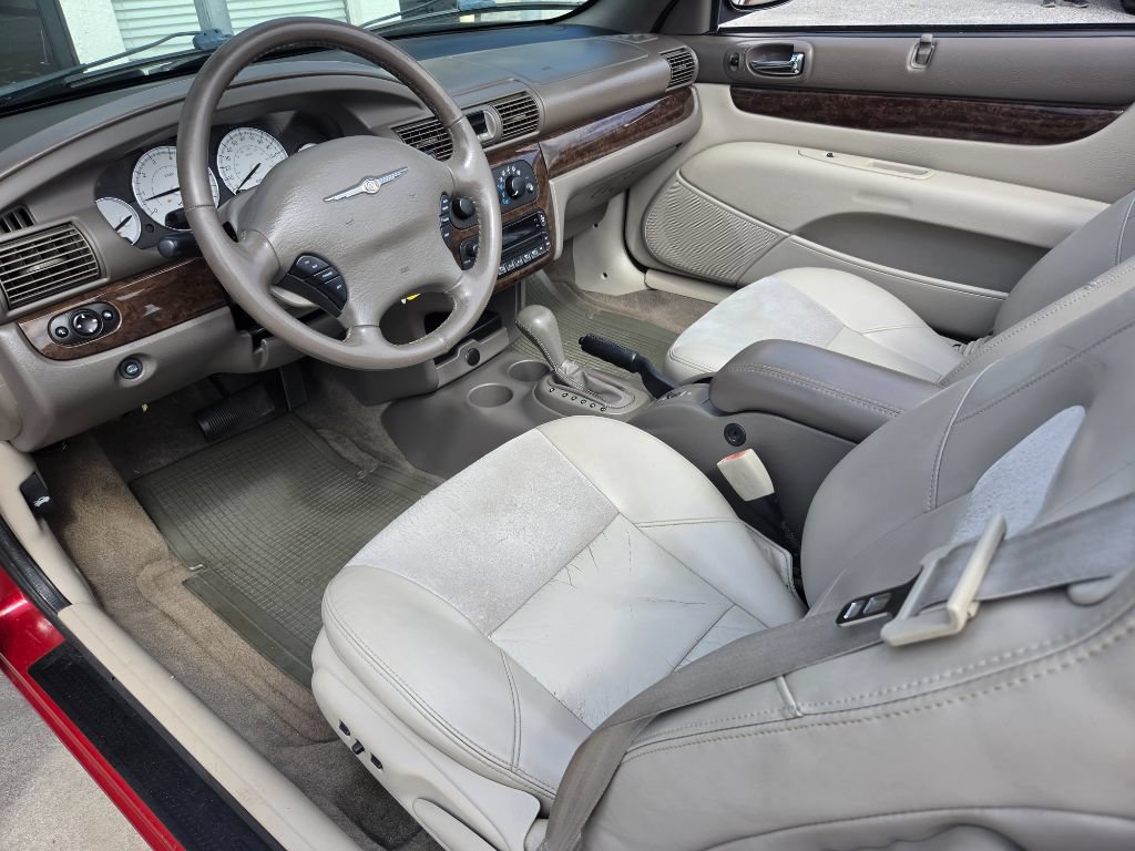 Used 2006 Chrysler Sebring Limited FWD image 15