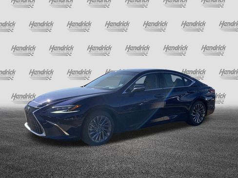 Used 2025 Lexus ES 350 Ultra Luxury image 5