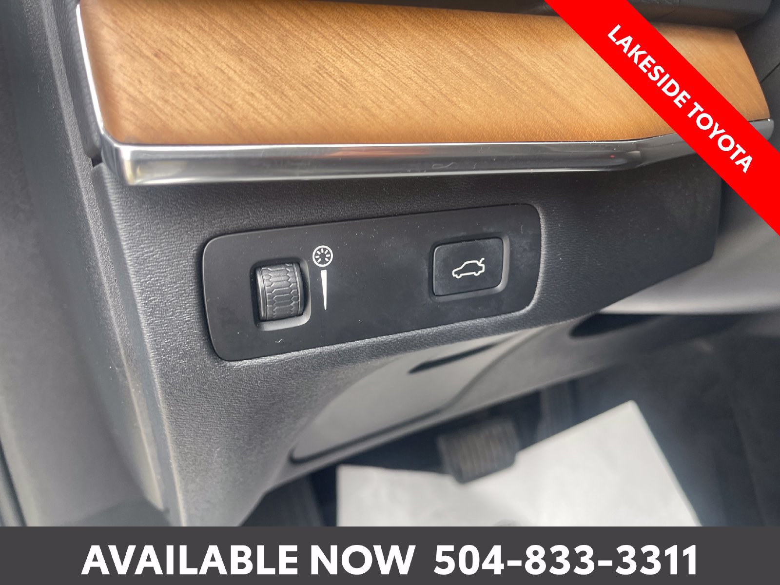 Used 2022 Volvo XC90 T5 Momentum w/ Protection Package Premier FWD image 27