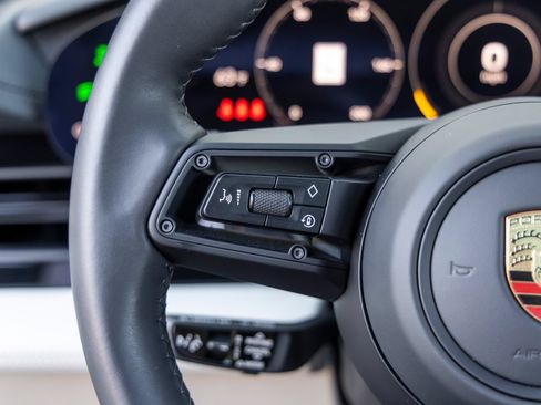 Certified 2023 Porsche Taycan GTS AWD/4WD image 38