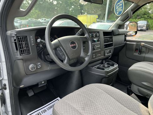 Used 2023 GMC Savana 3500 w/ Power Convenience Package image 19