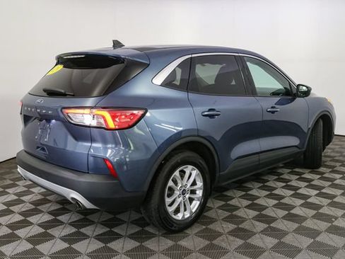 Used 2020 Ford Escape SE FWD image 11