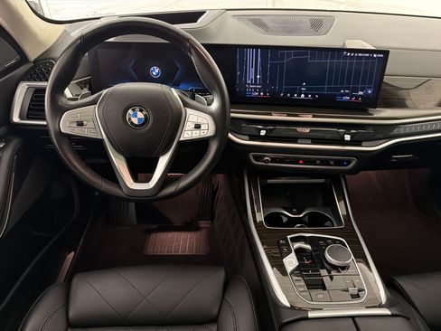 Certified 2025 BMW X7 xDrive40i AWD/4WD image 30
