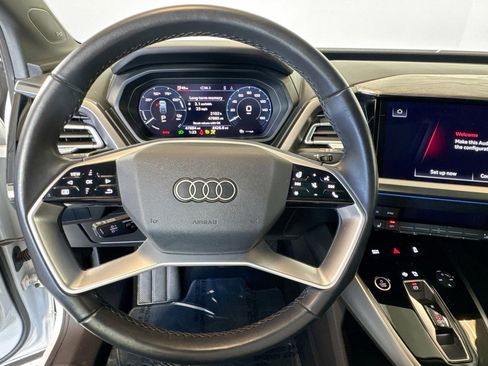 Used 2023 Audi Q4 e-tron Premium Plus w/ Premium Plus AWD/4WD image 11