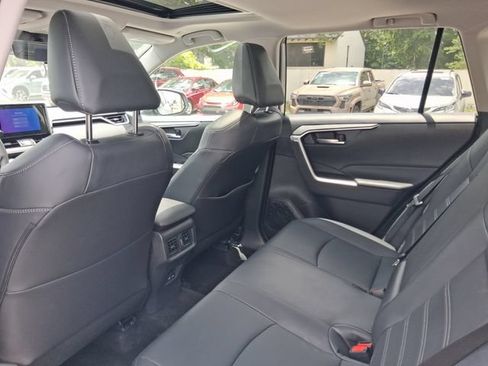 Used 2024 Toyota RAV4 XLE Premium FWD image 5